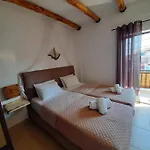 Mariza -studios