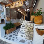 Mariza -studios *