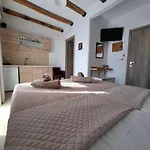 Mariza -studios Appartement Hanioti