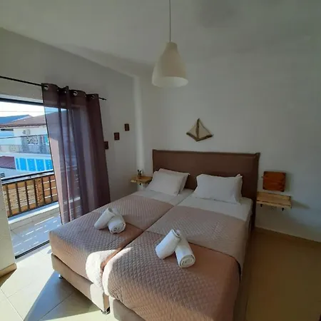 Mariza -studios Apartment Hanioti